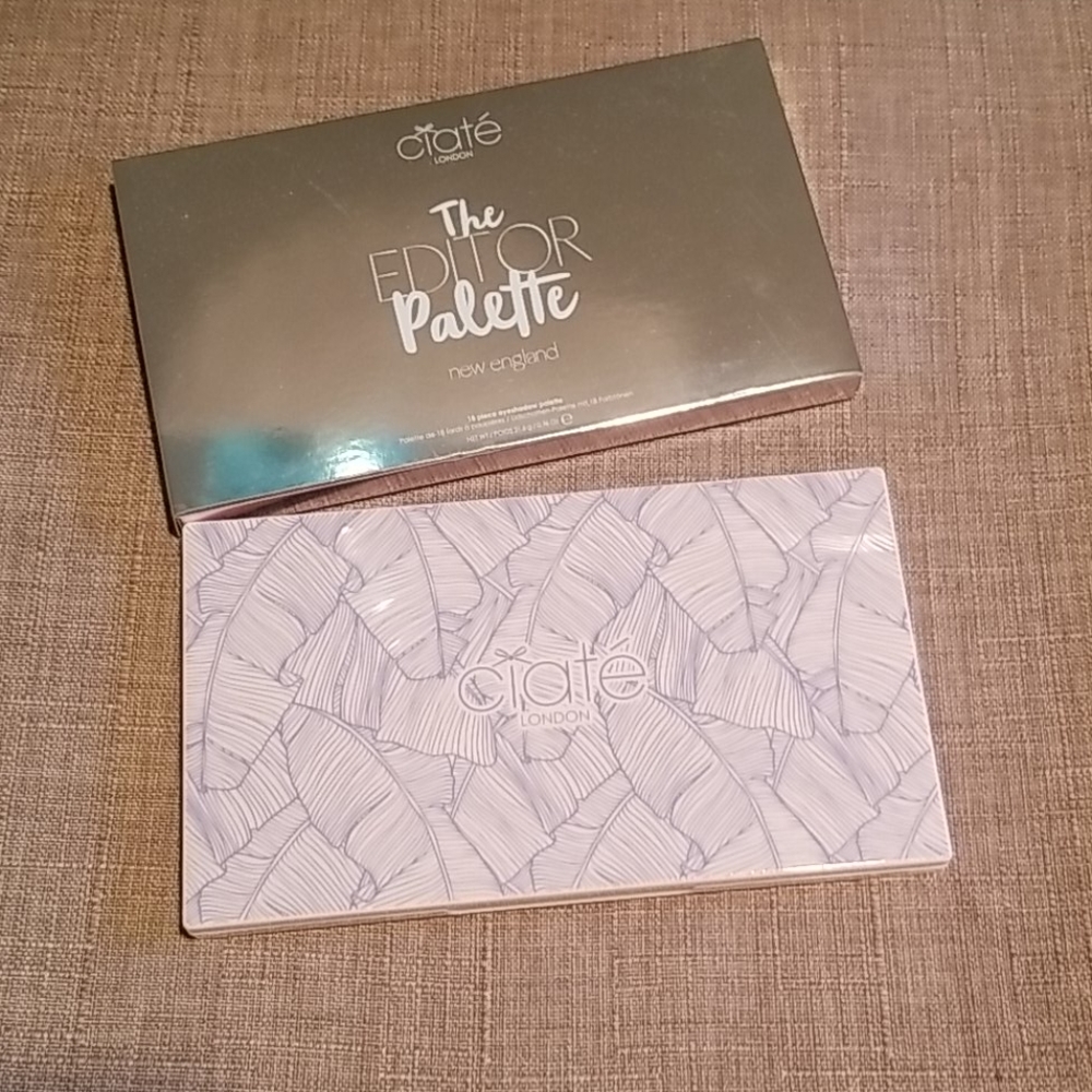 Eyeshadow palette (never used)
